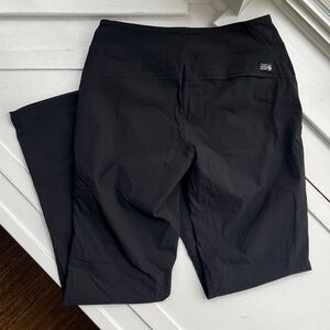 Mountain Hardwear • Dynama/2 Stretchy Straight Leg Pant • Women's Size Small S
